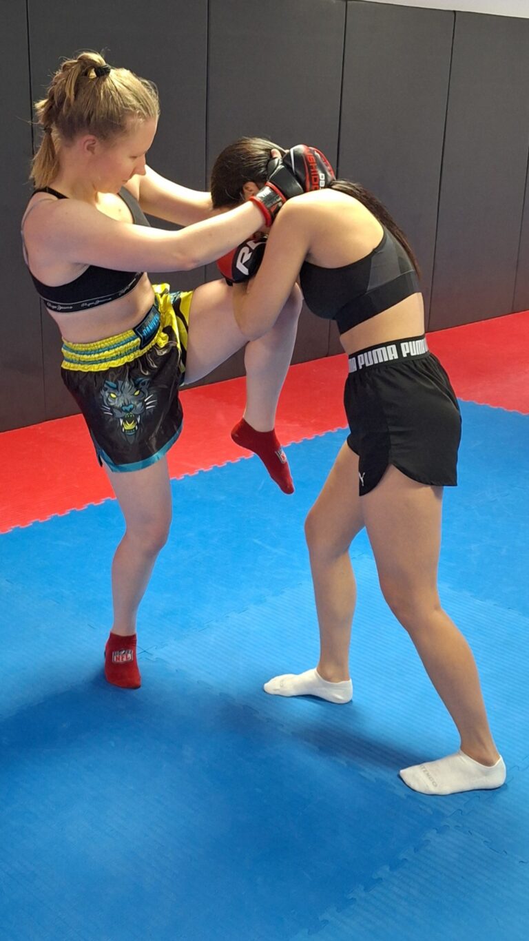 Kobieta-selfdefense-mma-lublin-shootfighters