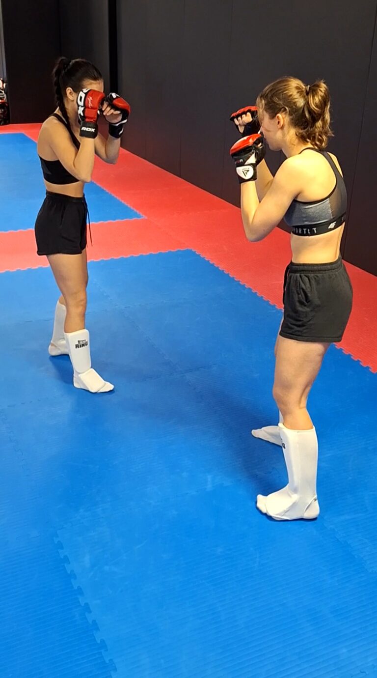 Treningi-dla-kobiet-lublin-samoobrona-mma-k1